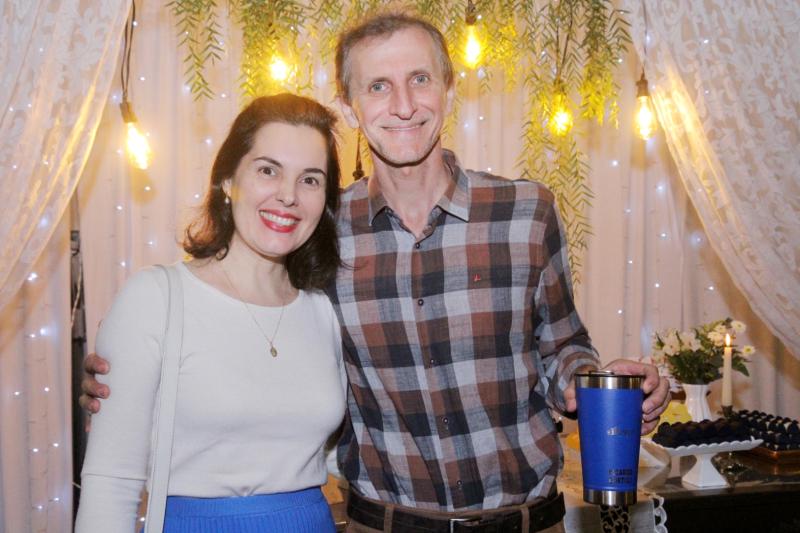 Noite de Queijos e Vinhos - 2024
