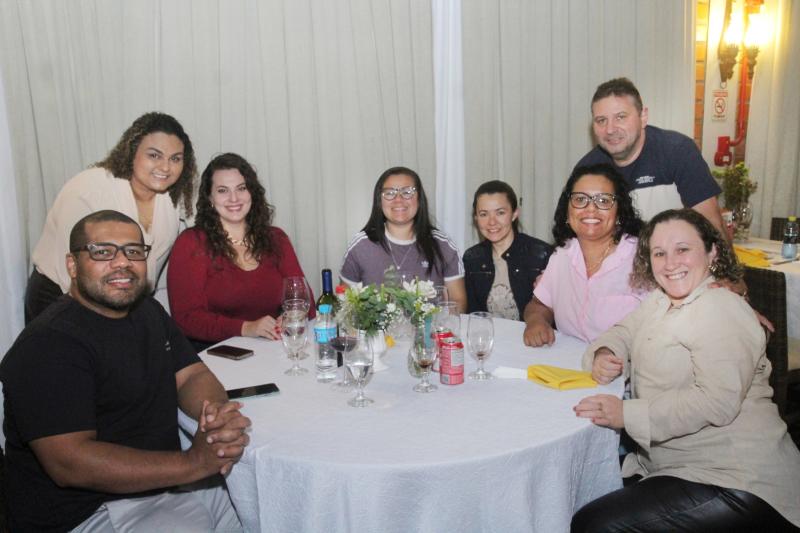 Noite de Queijos e Vinhos - 2024