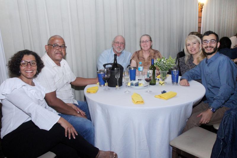 Noite de Queijos e Vinhos - 2024