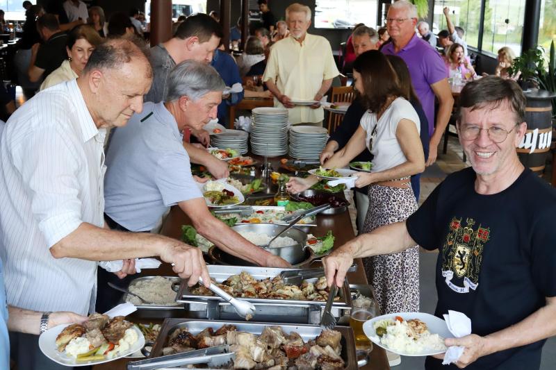 Almoço comemorativo ao dia dos professores - 2024